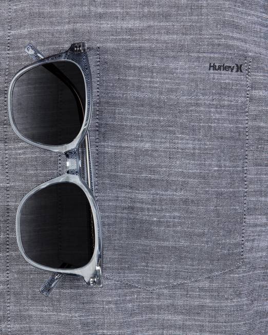 hombres Hurley negro una y única camisa elástica de manga corta ropa 8L2D412